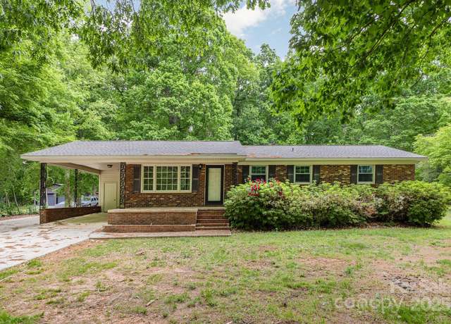 Property at 1874 Sunny Ln, Lancaster, SC 29720, 3 beds, 2 baths