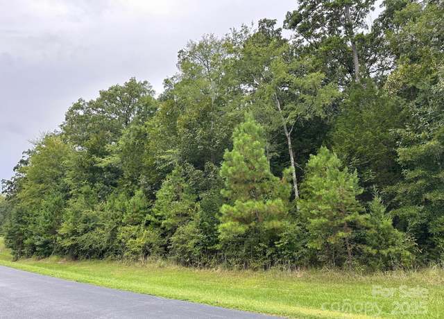 Property at 288 Emerald Isle Ct, Lexington, NC 27292