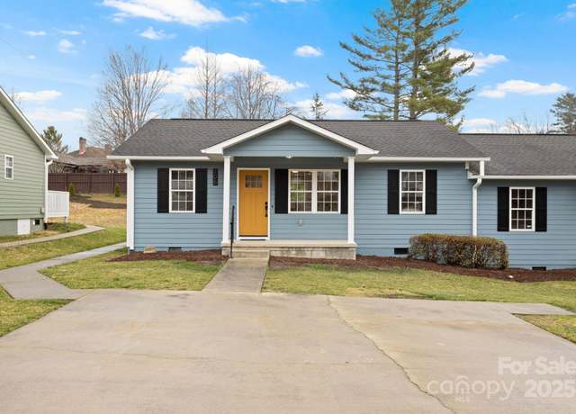 Property at 102 S Justice St, Hendersonville, NC 28739, 2 beds, 2 baths