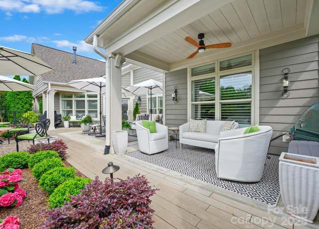 Property at 1226 Restoration Dr, Waxhaw, NC 28173, 3 beds, 3 baths