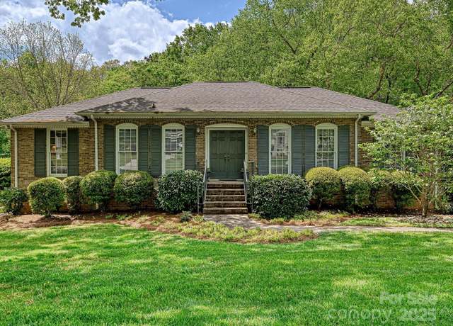 Property at 6420 Saint John Ln, Charlotte, NC 28210, 3 beds, 2 baths