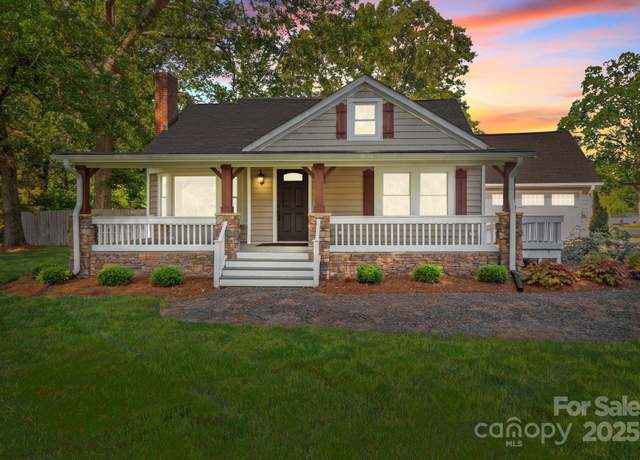 Property at 319 N Central Ave, Locust, NC 28097, 3 beds, 1.5 baths