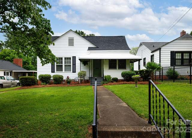 Property at 441 Jackson St, Rock Hill, SC 29730, 2 beds, 1 bath