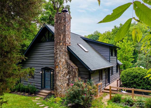 Property at 373 Vineyard Rd, Tryon, NC 28782, 3 beds, 2 baths