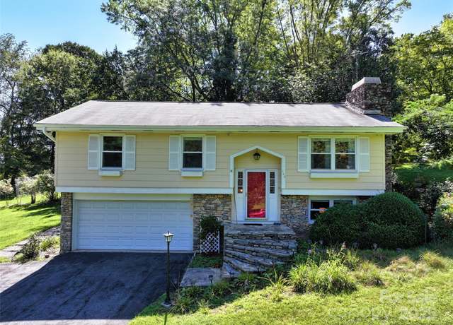 Property at 105 Windsong Hills Dr, Mills River, NC 28759, 3 beds, 2.5 baths