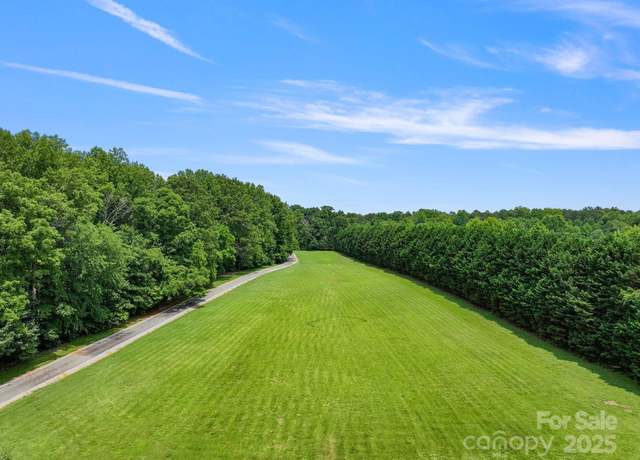 Property at 6620 Old Concord Rd, Salisbury, NC 28146, 2 beds, 2.5 baths