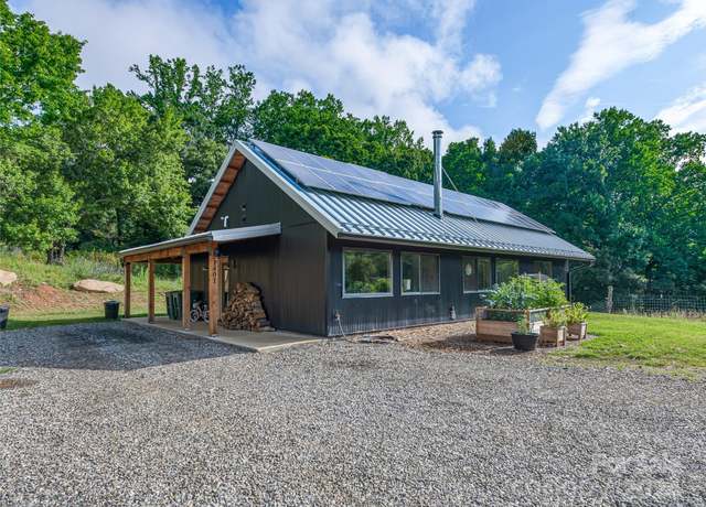 Property at 1397 & 1401 Newfound Rd, Leicester, NC 28748, 2 beds, 2 baths