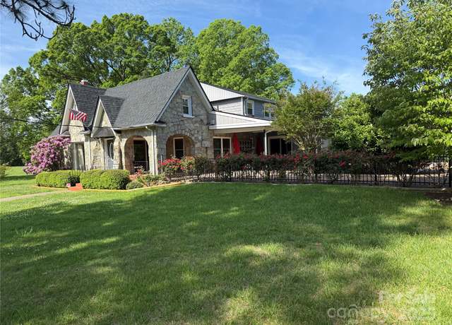 Property at 1771 Drexel Rd, Valdese, NC 28690, 4 beds, 3 baths