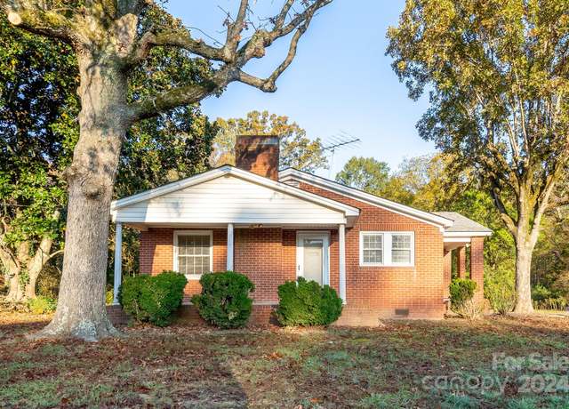 Property at 24947 NC 24/27 Hwy, Albemarle, NC 28001, 2 beds, 1 bath