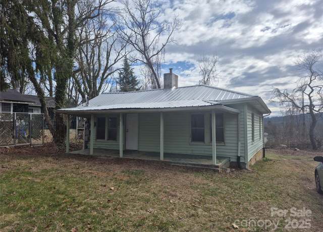 Property at 8 White Ave, Asheville, NC 28803, 2 beds, 1 bath