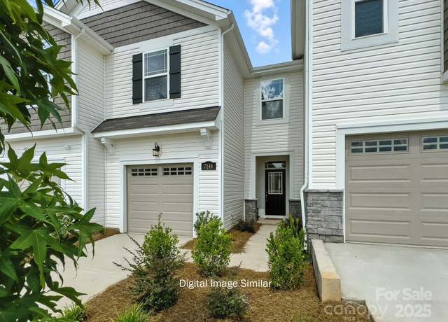 Property at 7108 Hodges Meadow Ln, Charlotte, NC 28213, 3 beds, 2.5 baths