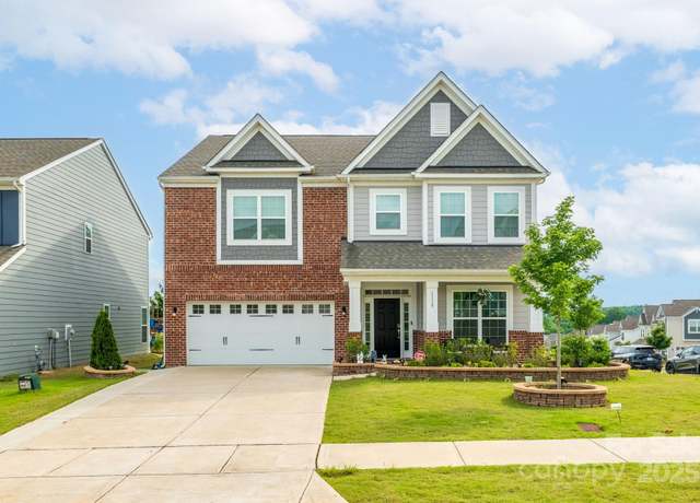 Property at 1115 Macallum Dr NW, Concord, NC 28027, 5 beds, 3 baths