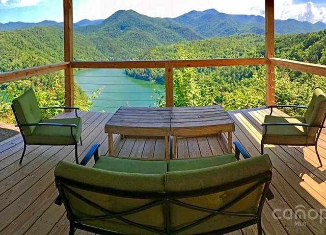 Property at 1628 Round Hill Rd, Bryson City, NC 28713, 5 beds, 5 baths
