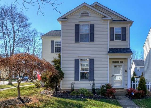 Property at 11231 Heritage Green Dr, Cornelius, NC 28031, 3 beds, 2.5 baths