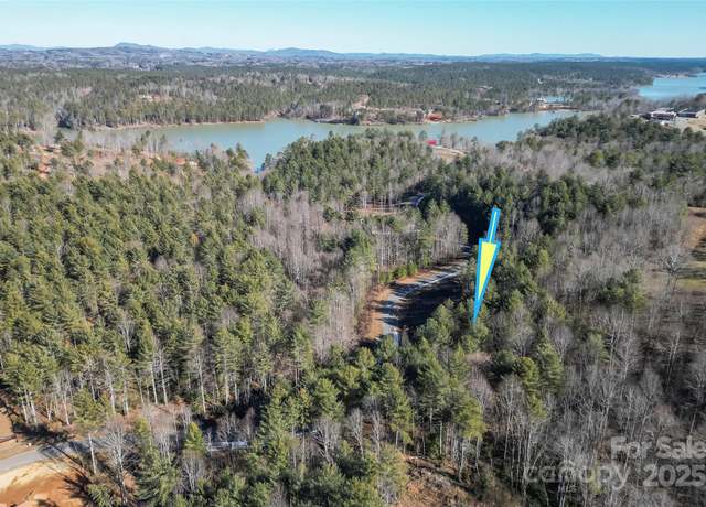 Property at 3252 Peninsula Pointe Dr NW, Valdese, NC 28690