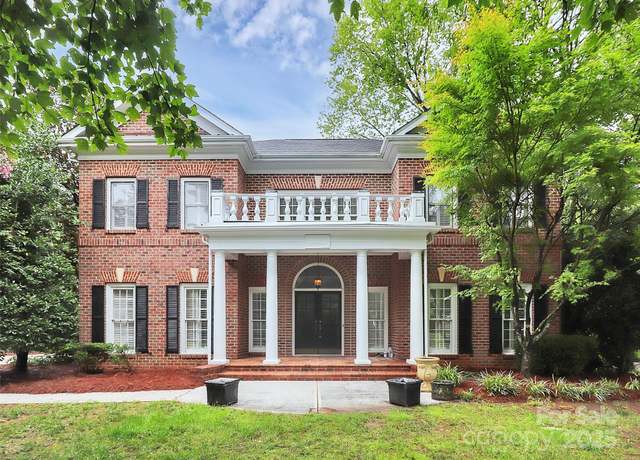 Property at 3700 Radbourne Blvd, Charlotte, NC 28269, 4 beds, 3.5 baths