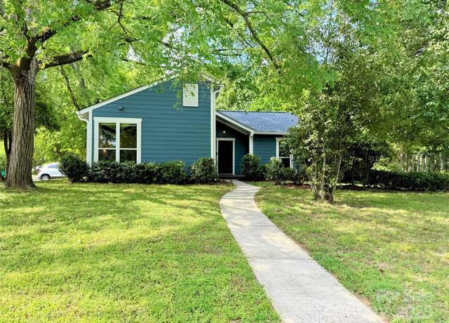 Property at 11824 Larkridge Ct, Charlotte, NC 28226, 2 beds, 2 baths
