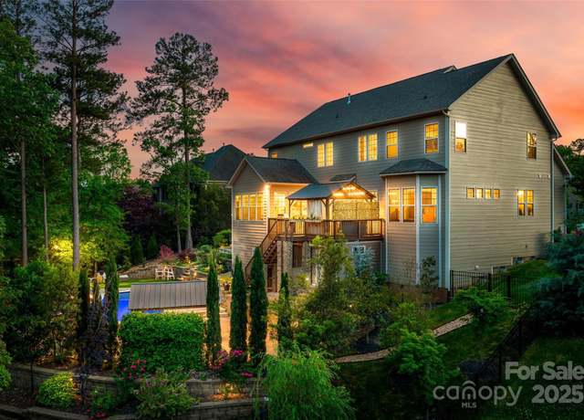 Property at 288 Ridge Reserve Dr, Lake Wylie, SC 29710, 4 beds, 3.5 baths