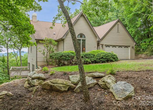 Property at 22 Timber Park Dr, Black Mountain, NC 28711, 3 beds, 3 baths