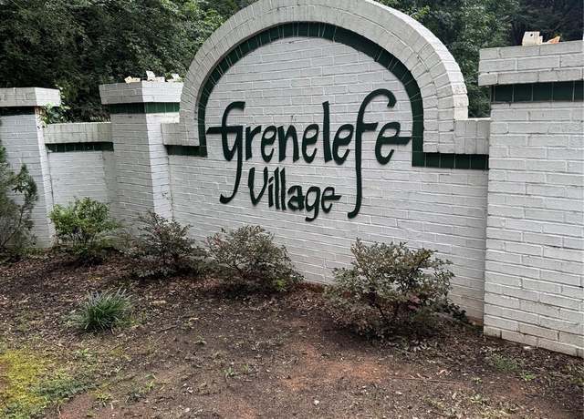 Property at 5307 Grenelefe Village Rd, Charlotte, NC 28269, 3 beds, 2.5 baths