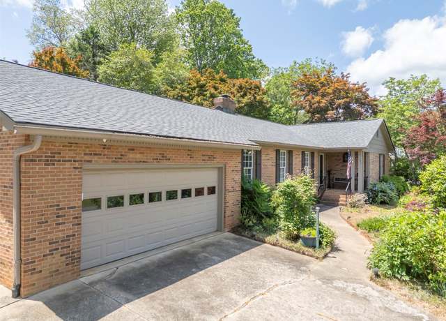 Property at 147 Anne St, Rutherfordton, NC 28139, 4 beds, 2.5 baths