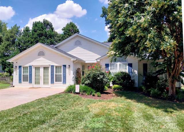 Property at 4135 Medford Dr NW, Concord, NC 28027, 4 beds, 2 baths