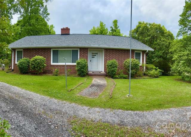 Property at 931 Skyline Dr, Chester, SC 29706, 3 beds, 2 baths