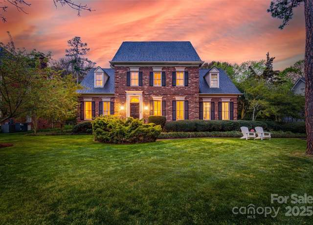 Property at 7700 Red Oak Ln, Charlotte, NC 28226, 5 beds, 3.5 baths