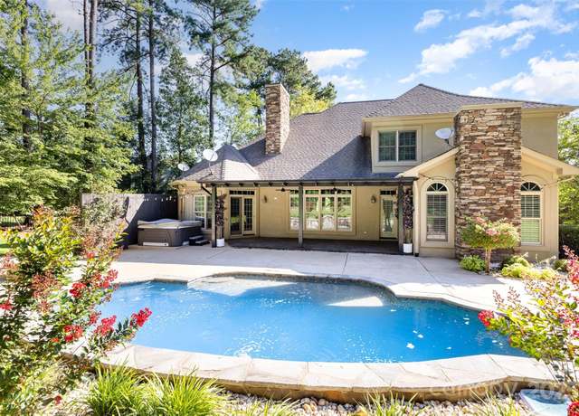 Property at 114 Misty Meadows Ct, Mooresville, NC 28117, 4 beds, 3.5 baths