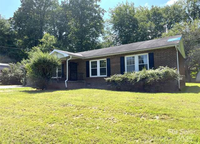 Property at 69 Hampton St, Asheville, NC 28803, 3 beds, 2 baths