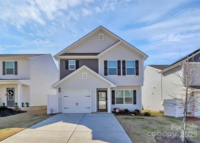 Property at 508 Hawley St, Charlotte, NC 28214, 3 beds, 2.5 baths