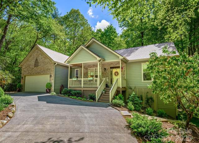 Property at 977 Salola Ln, Brevard, NC 28712, 3 beds, 3 baths