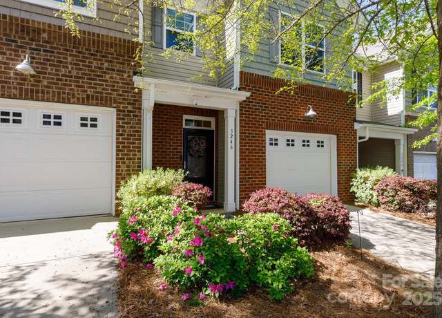 Property at 3246 Yarmouth Ln, Gastonia, NC 28056, 2 beds, 2.5 baths