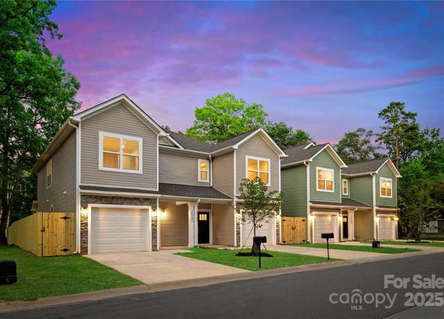 Property at 2723 Capitol Dr, Charlotte, NC 28208, 3 beds, 2.5 baths
