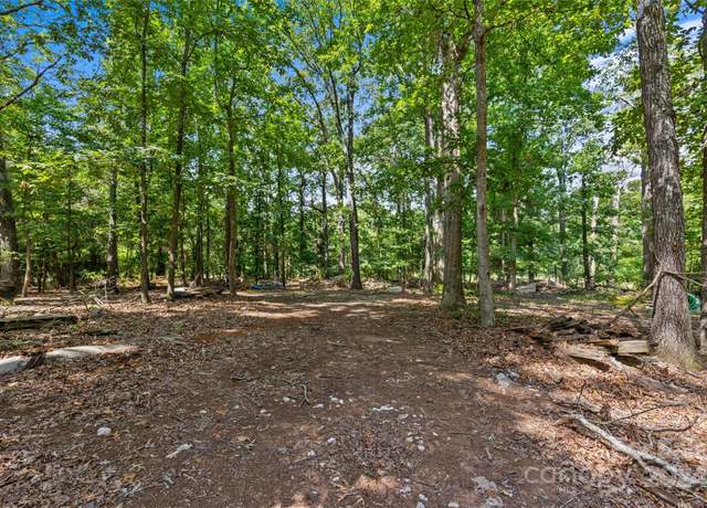 Property at 5621 Mount Olive Church Rd, Charlotte, NC 28278, 3 beds, 2 baths