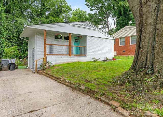 Property at 1831 Erie St, Charlotte, NC 28216, 3 beds, 2 baths