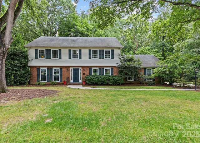 Property at 2917 Rustic Ln, Charlotte, NC 28210, 4 beds, 2.5 baths