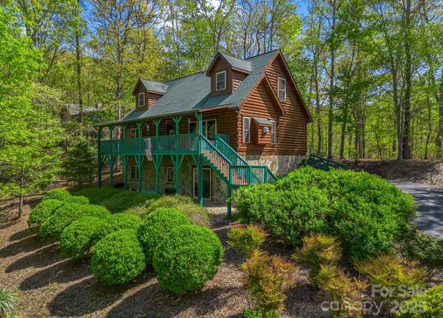 Property at 290 Winesap Blvd, Lake Lure, NC 28746, 3 beds, 2.5 baths