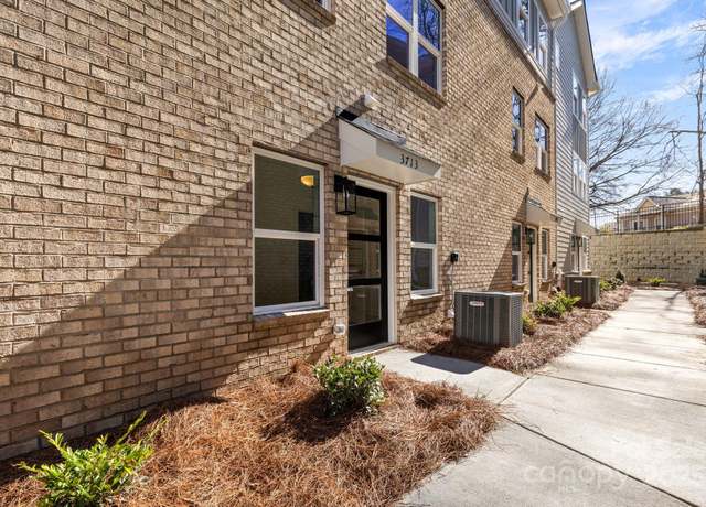 Property at 3713 Lou Ann Ave, Charlotte, NC 28208, 3 beds, 2.5 baths