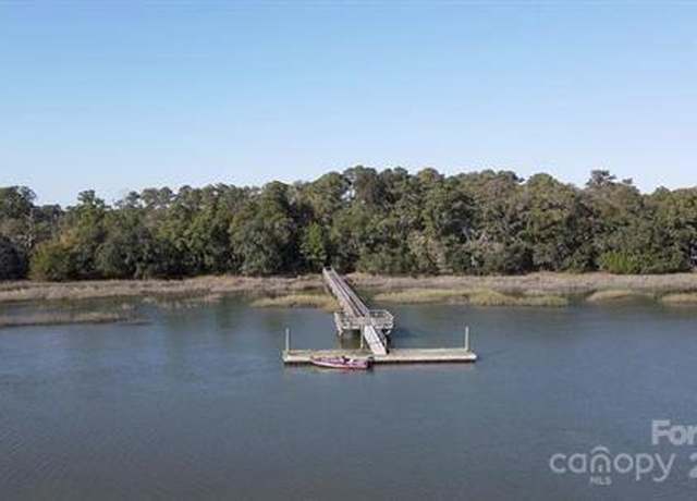 Property at 244 Sam Doyle Dr, Beaufort, SC 29920