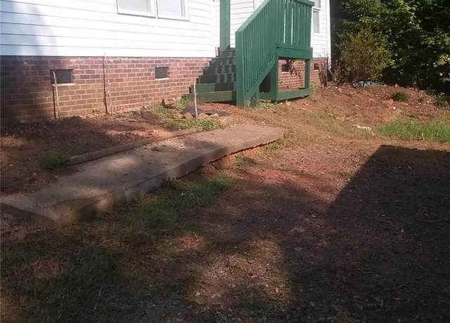 Property at 630 Pinelake Dr, Troy, NC 27371, 3 beds, 2 baths