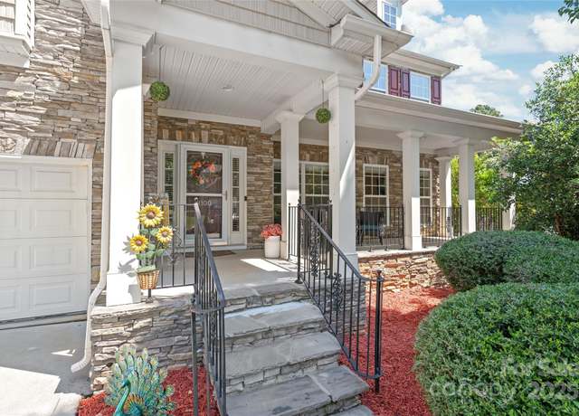 Property at 8100 Brisbin Dr, Waxhaw, NC 28173, 6 beds, 4 baths
