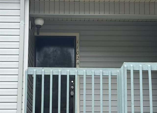 Property at 11024 Harrowfield Rd, Charlotte, NC 28226, 2 beds, 2 baths