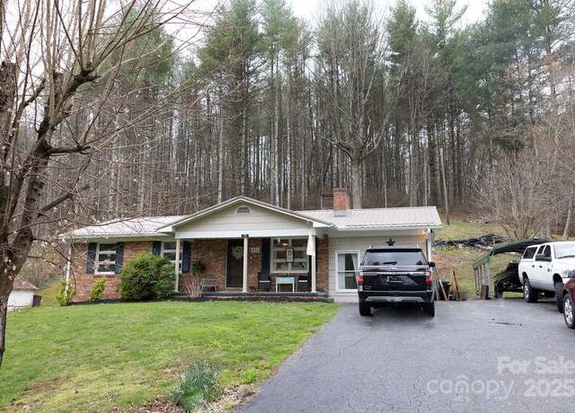 Property at 119 Stewart Rd, Bakersville, NC 28705, 3 beds, 1.5 baths