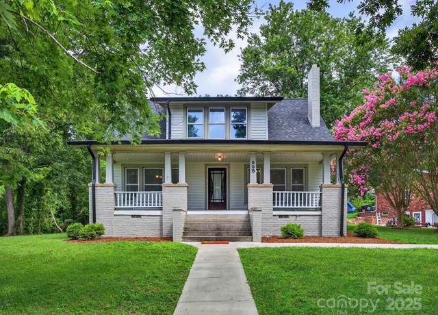 Property at 808 W Union St, Morganton, NC 28655, 4 beds, 2 baths