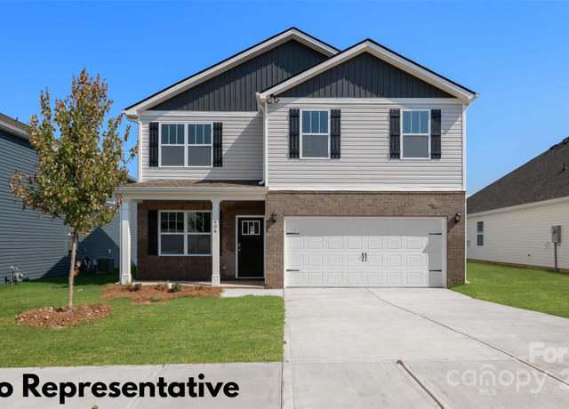 Property at 78 Shorthorn Rd, Fletcher, NC 28732, 4 beds, 2.5 baths