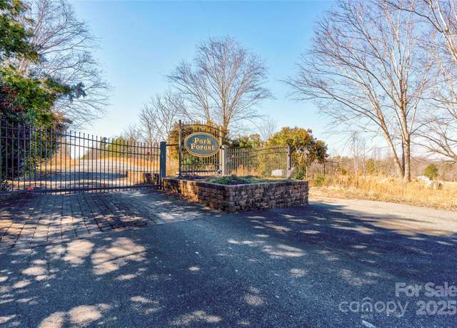 Property at 104 W Highland Ter, Kings Mountain, NC 28086