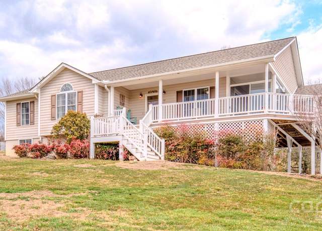 Property at 17 Mallory Meadows Ct, Arden, NC 28704, 3 beds, 2.5 baths