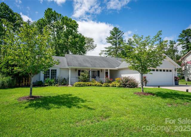 Property at 60 Southchase Dr, Fletcher, NC 28732, 3 beds, 2 baths