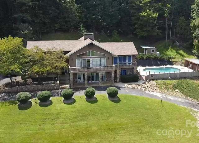 Property at 670 Picnic Way, Murphy, NC 28906, 4 beds, 5 baths